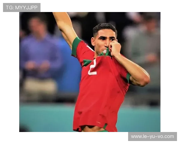 阿什拉夫国家队首秀精彩亮相，展现出色表现